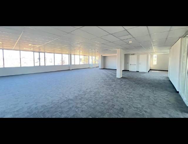 781M² OFFICE TO LET IN WOODMEAD
